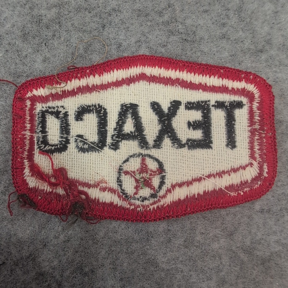 Vintage Texaco Patch Embroidered Logo Red White Black Star Emblem‎ Collectible - Picture 2 of 2